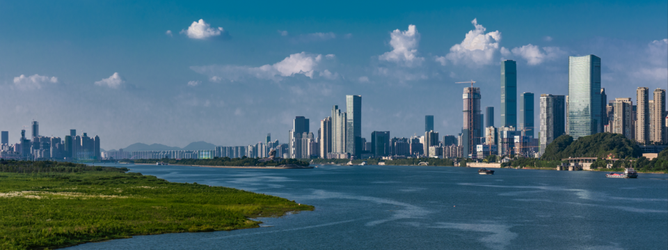 湘江及长沙城市天际线实景